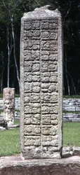 Rückseite der Stela A, Copan, Spätklassische Periode, ca. 730 n. Chr.